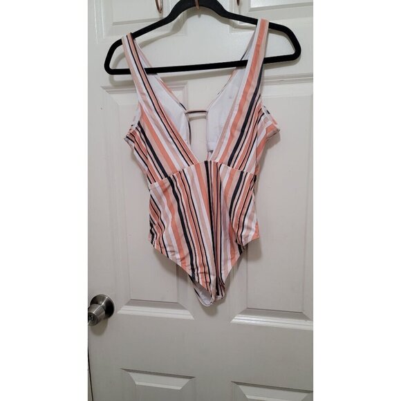 Cupshe Striped V-Neck One-Piece Swimsuit Size M Peach & Navy - Picture 4 of 7